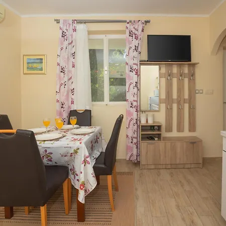 Prázdninový dům La Casita Petrcane